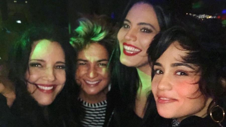 Ana Carolina posa com Lan Lanh, Letícia Lima e Nanda Costa - Reprodução/Instagram/sigaanacarolina