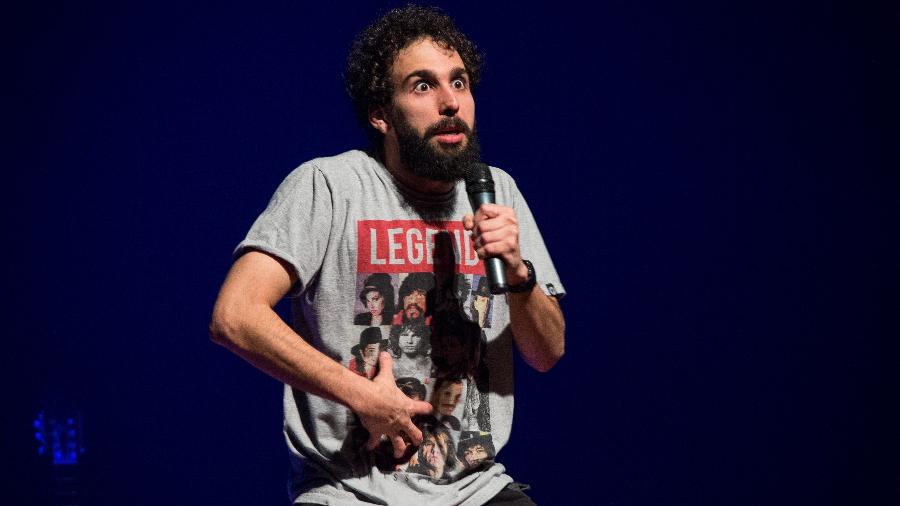 Murilo Couto se apresenta em espetáculo de stand-up comedy - Willian Abreu