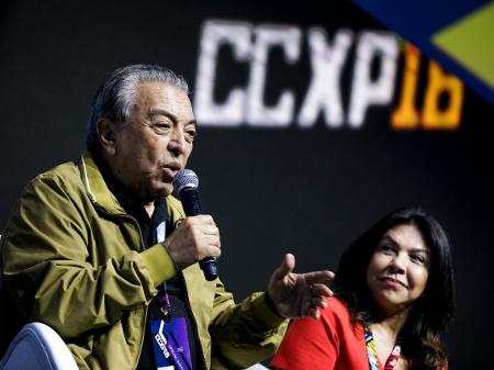 Mauricio de Sousa e sua filha Mônica na CCXP 18 - Mariana Pekin/UOL