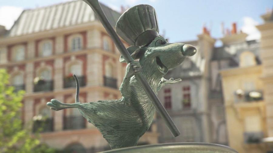 O contagiante ratinho Ratatouille: tema de brinquedo no parque em Paris - Divulgação