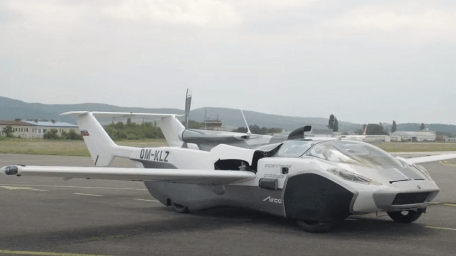 O futuro chegou? AirCar é protótipo de carro voador eslovaco que promete ir para o mercado - Divlgação/KleinVision