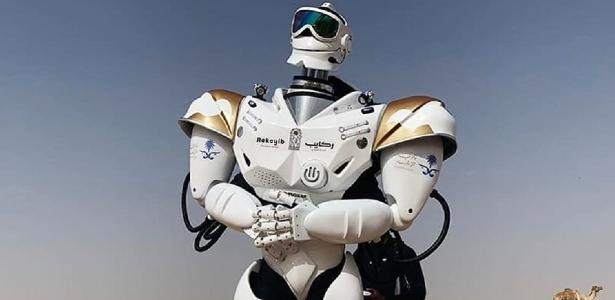 Robozão: conheça a história do robô dançante que faz sucesso no Tiktok -  09/11/2020 - UOL Splash