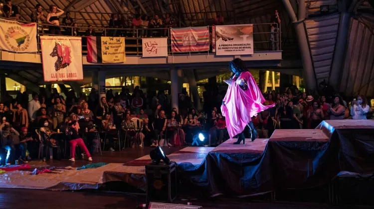 Festival no Circo Voador "Be Yourself/Seja Você Mesmu" com desfile de peças do acervo da Daspu - Ricardo Borges - Ricardo Borges
