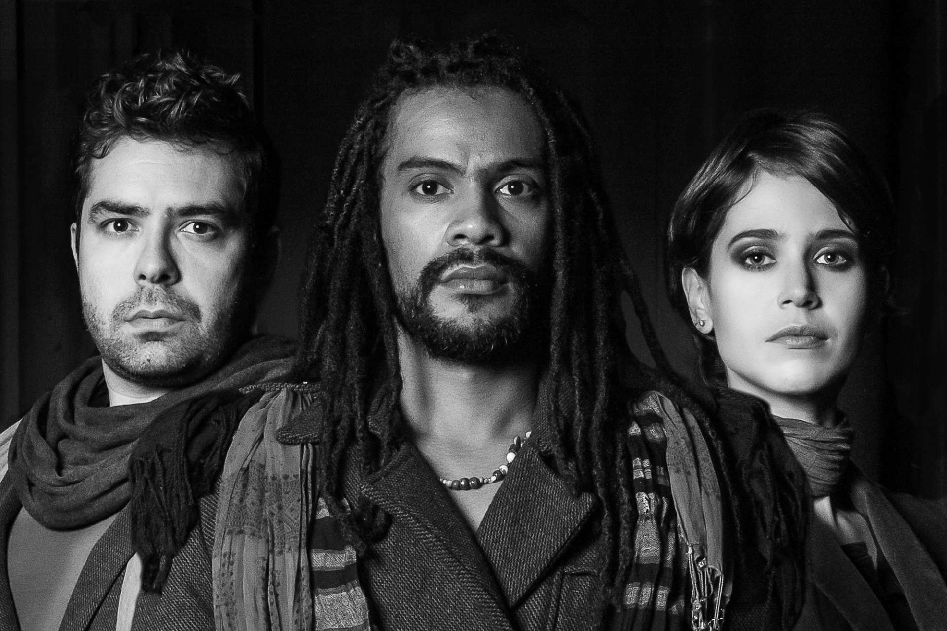 Iago, Otelo e Desdemona da nova montagem de "Otelo", no Teatro Sérgio Cardoso - Divulgação