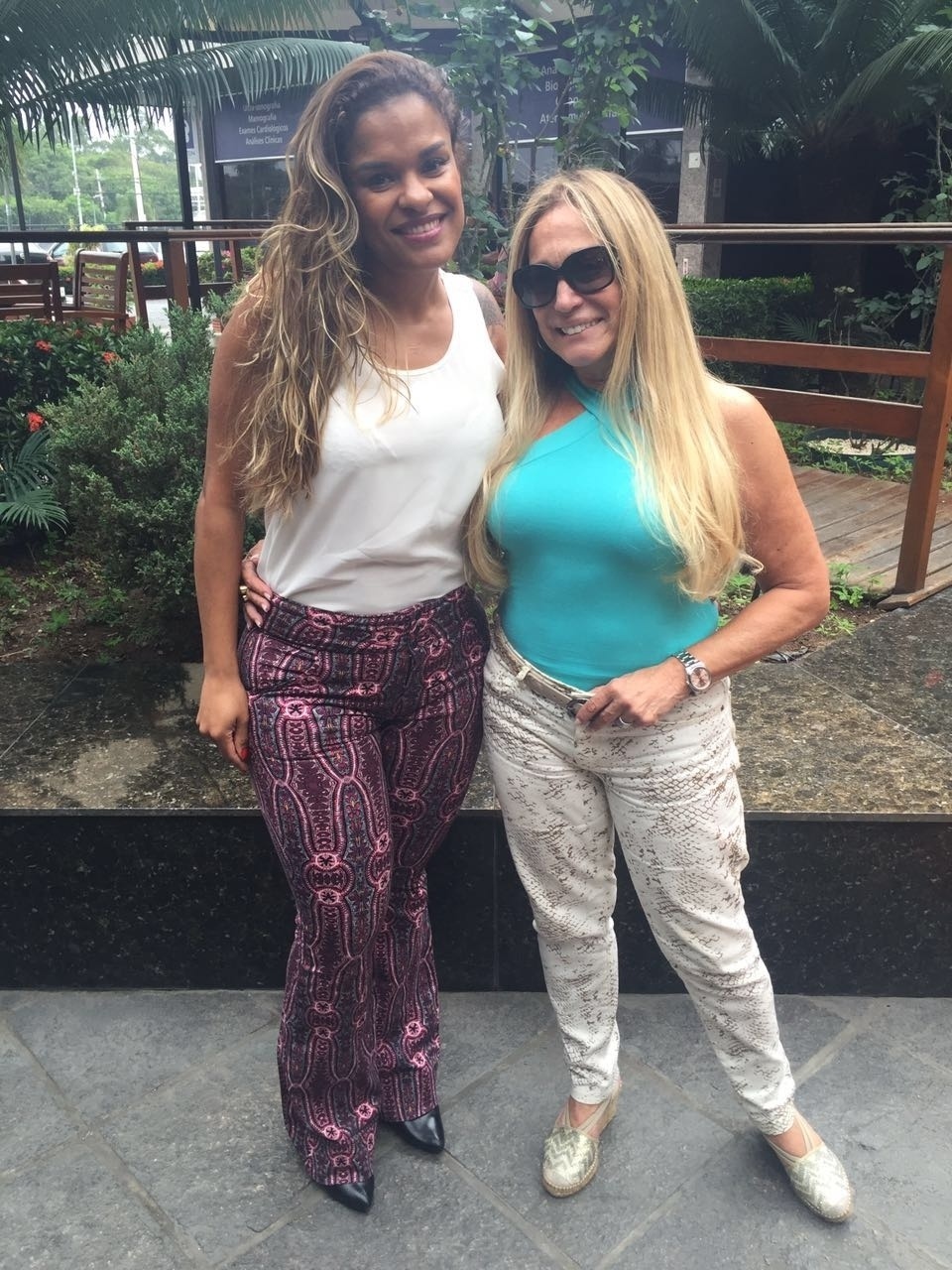 Susana Vieira passou a ser cliente de Viviane após viver Adisabeba em "A Regra do Jogo". Um megahair como o da atriz custa entre R$ 6 mil e R$ 10 mil - Arquivo Pessoal