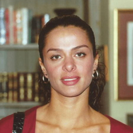 Vanessa Machado como Simone na novela da Globo - Reprodução/Instagram