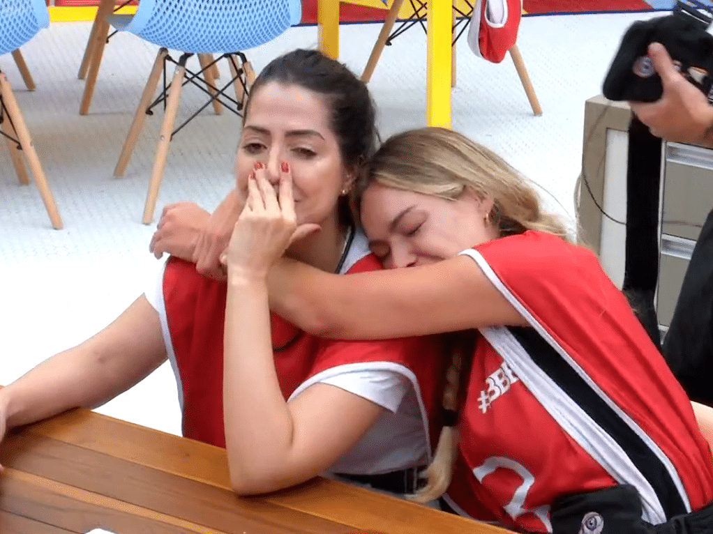 'Barbie é o caral**, chama de patricinha agora', dispara Bárbara
