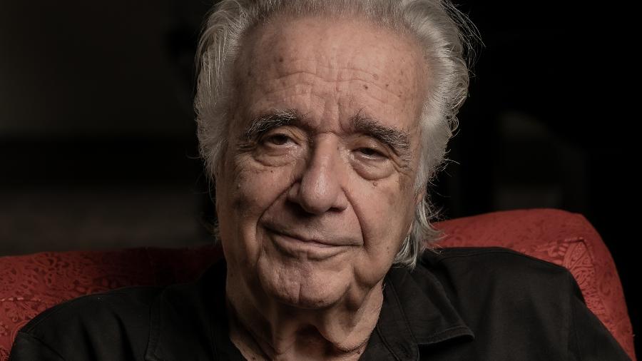 João Carlos Martins passa por cirurgias desde os 7 anos - Keiny Andrade