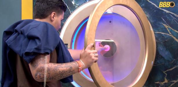 BBB 26 : Pedro desiste após acusao de assédio ; adm critica brother