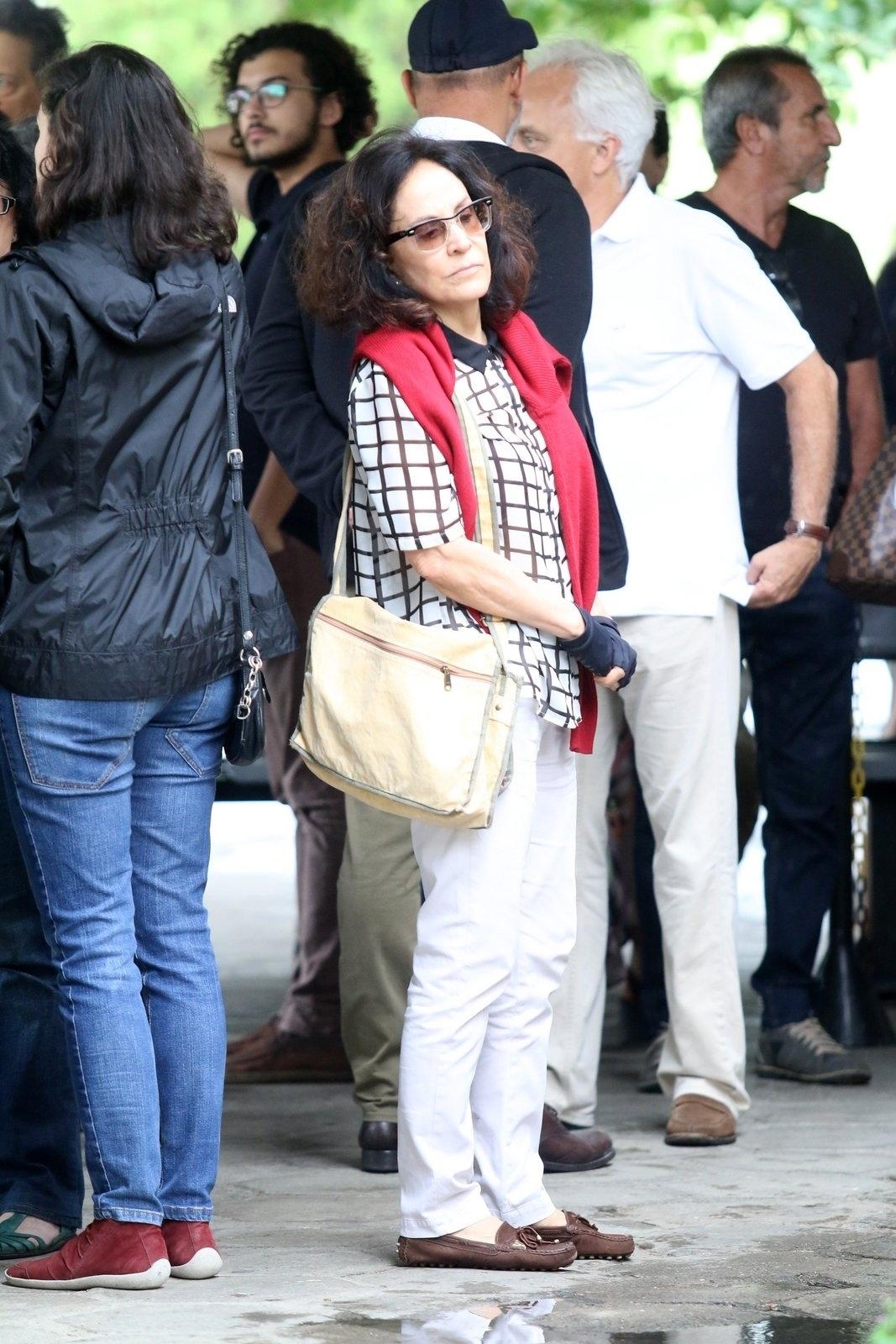 Stella Miranda no velório da amiga Márcia Cabrita - Daniel Pinheiro/AgNews