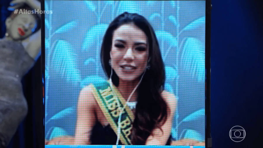 Julia Gama em participação no "Altas Horas" - Reprodução/TV Globo