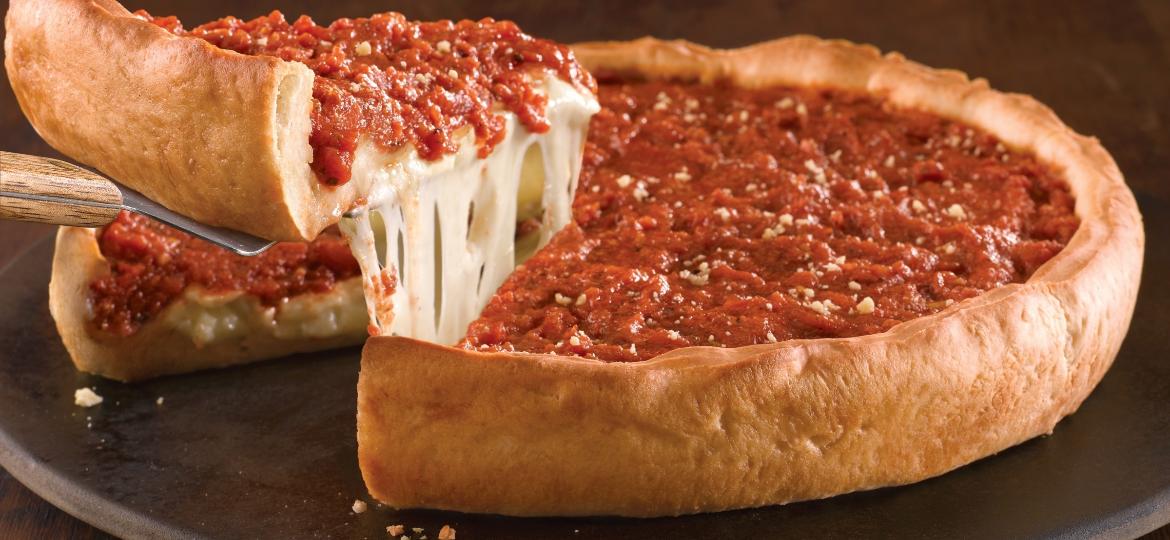 Deep dish pizza, da rede Giordano"s: uma das que defende o posto de "número 1" - Divulgação