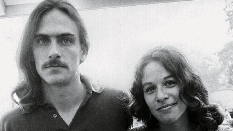 James Taylor e a parceira Carole King em 1972 - Keystone/Getty - Keystone/Getty