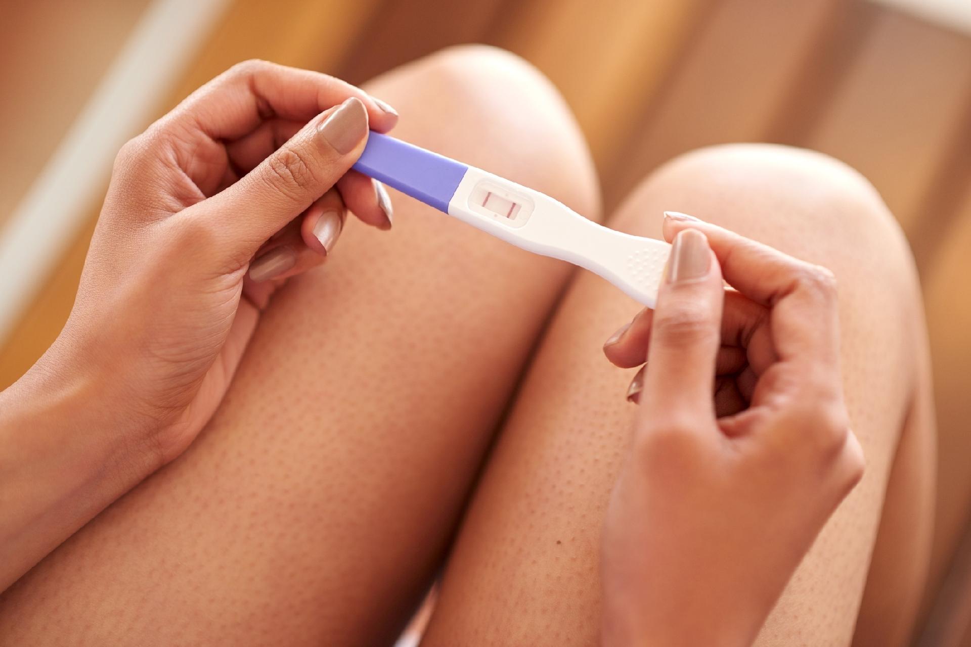 Como fazer o teste de gravidez dar positivo