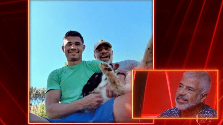 Lulu Santos faz homenagem para o namorado no "The Voice Brasil" - Reprodução/TV Globo - Reprodução/TV Globo