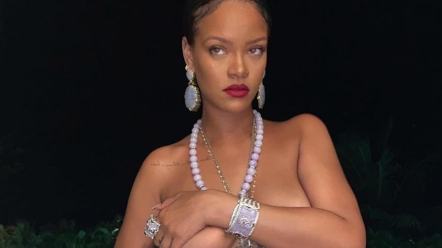 Rihanna posta clique ousado - Twitter/Reprodução