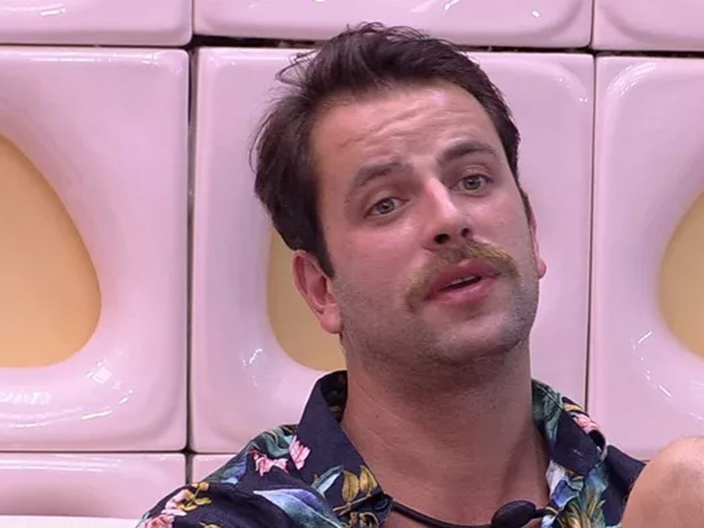 Gustavo fala de fim do romance: 'Sabia que a hora ia chegar e chegou'