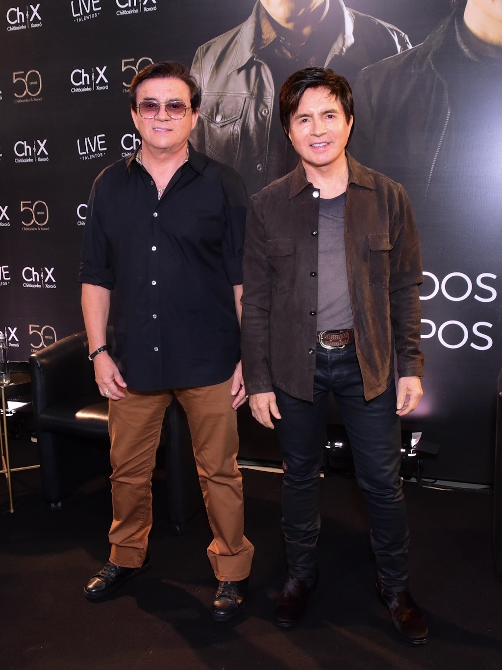 Chitãozinho & Xororó gravam participação na novela Em Família
