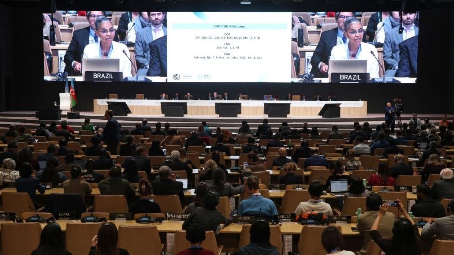 Ministra Marina Silva na plenária de encerramento da COP29, em Baku, no Azerbaijão - Sean Gallup/Getty Image