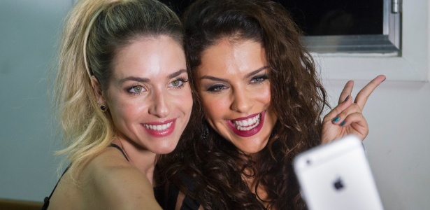 Monique Alfradique e Paloma Bernardi gravaram vinheta do "Dança"