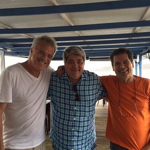 28.dez.2015 - José Luiz Datena agora está no Instagram. O apresentador da Band estreou sua conta na rede social com fotos curtindo as férias em Florianópolis (SC), uma delas ao lado de Pedro Bial e do escritor Mario Prata - Reprodução/Instagram/datenareal