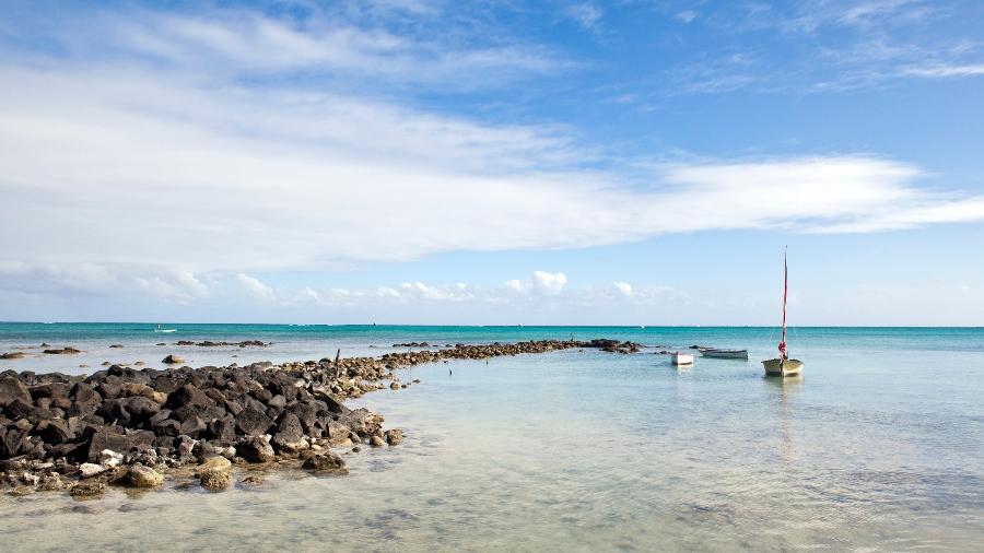 A baía de uma das ilhas em Maurício - Getty Images/iStockphoto