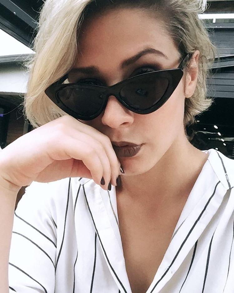 Óculos gatinho -= - Reprodução/Instagram