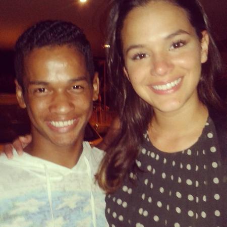 Bruna Marquezine com o fã Danilo Barroso - Reprodução/Instagram - Reprodução/Instagram