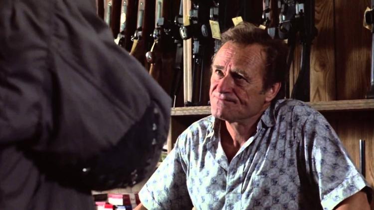 Dick Miller em cena de "O Exterminador do Futuro" - Divulgação - Divulgação