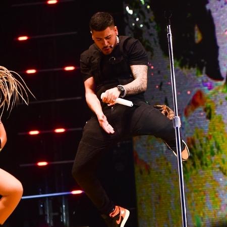Kevinho dá sarrada no ar durante seu show no KondZilla Festival