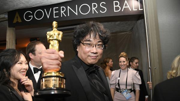 Bong Joon-ho no Governors Ball depois do Oscar