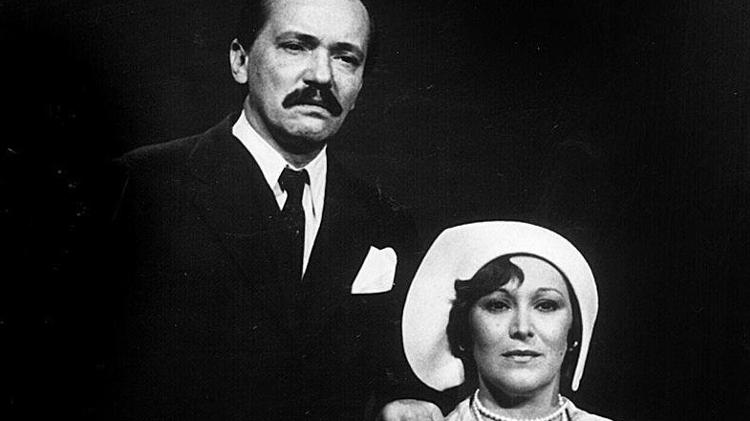 Gianfrancesco Guarnieri e Nicette Bruno na novela "Éramos Seis", de 1977