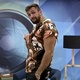 BBB 21: Arthur recebe figurino para festa do líder - Reprodução/ Globoplay