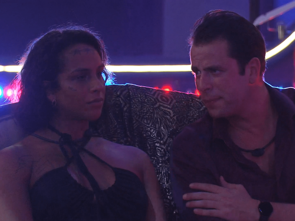 Gustavo consola Lina e analisa: 'A Natália é uma criança