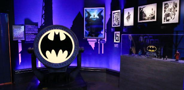 Exposição Batman 80 abre em SP com imersão na jornada do homem-morcego -  05/09/2019 - UOL Entretenimento