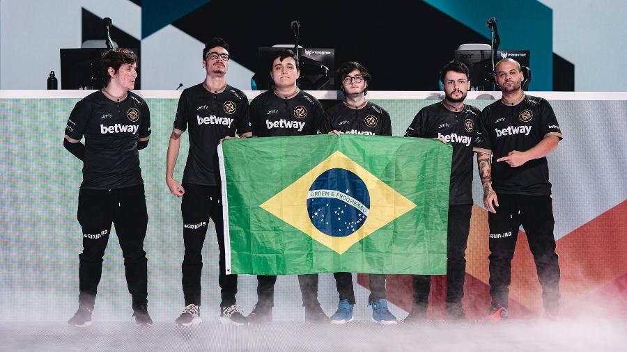 Brasileiros da Ninjas in Pyjamas durante o Invitational 2020 - Leo Sang/Ubisoft