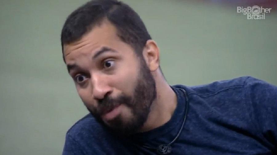 BBB 21: Gilberto sonha com final ao lado de Fiuk e Sarah - Reprodução/Globoplay