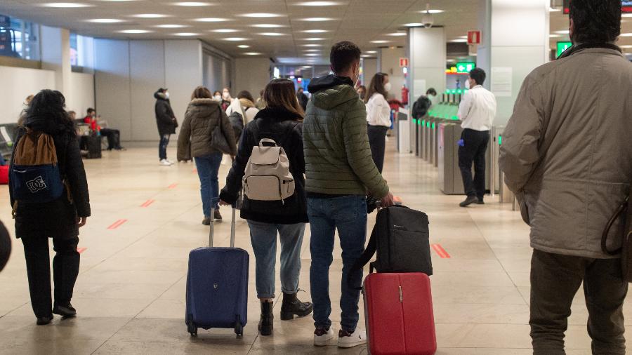 A mobilização da Ryanair e da EasyJet em Madri, duas companhias aéreas de baixo custo, para exigir melhores salários e condições de trabalho coincidiu com o final do ano letivo na Europa e as férias de verão - Getty Images