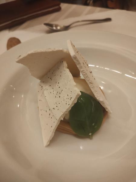 Meringata di fragola do 74 Osteria Meringata di fragola do 74 Osteria