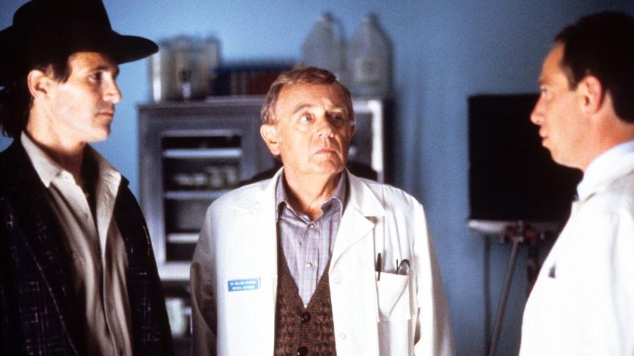 Warren Frost interpretou o médico Hayward na lendária série "Twin Peaks" - Divulgação