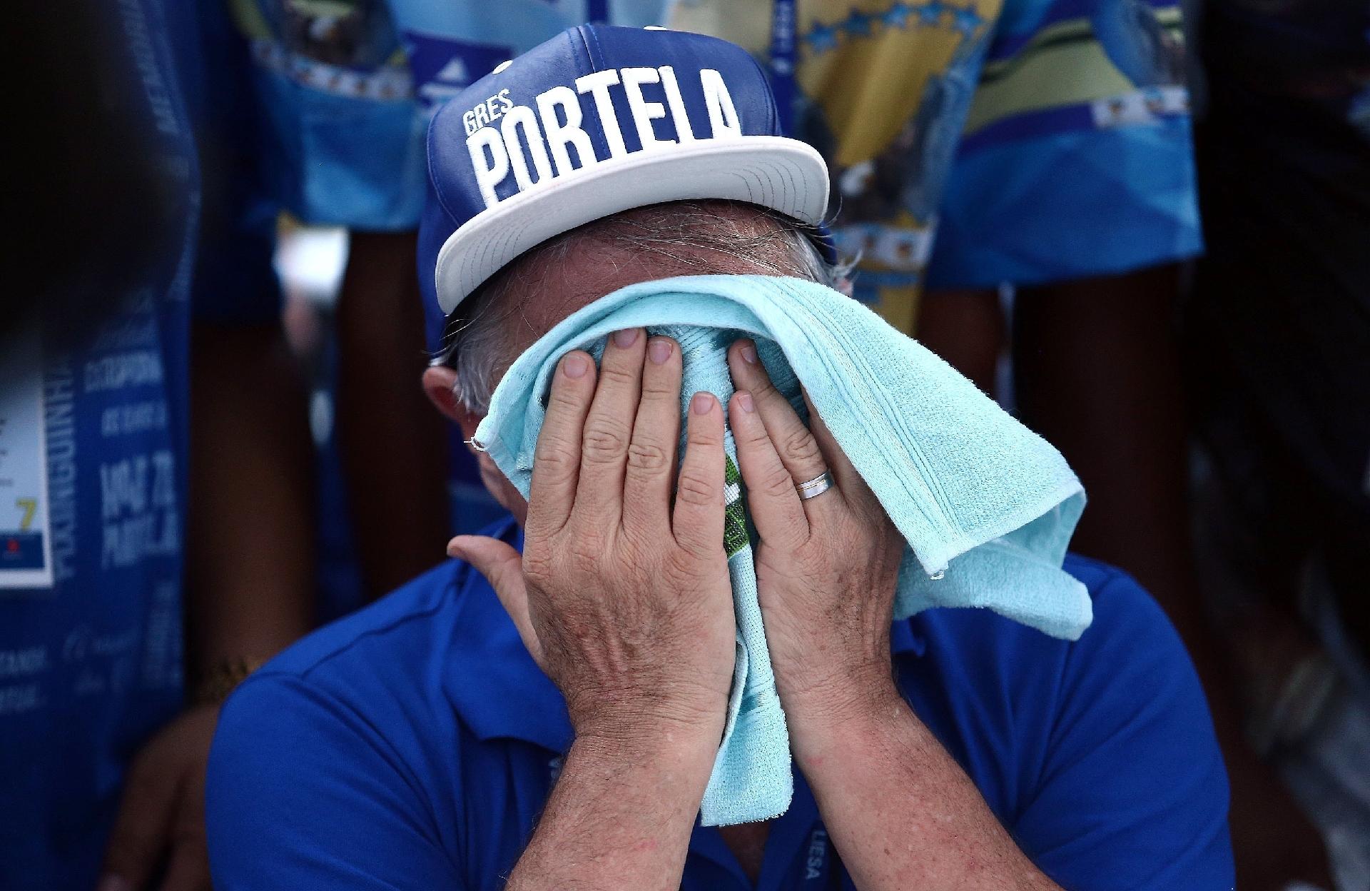 Portela é campeã do Carnaval do Rio de Janeiro e presidente Luis Carlos Magalhães - WILTON JUNIOR/ESTADÃO CONTEÚDO