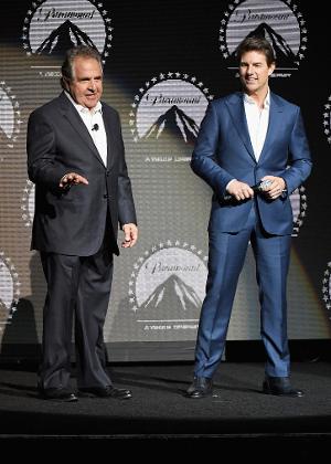 Jim Gianopulos e Tom Cruise - Ethan Miller/Getty Images