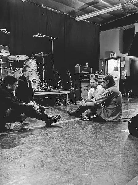 My Chemical Romance se reúne para ensaio - Reprodução/Instagram