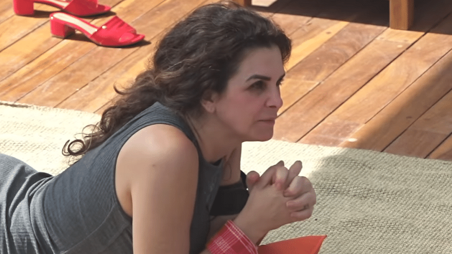Luiza Ambiel entende que Raissa merece uma segunda chance em "A Fazenda 12" - Reprodução/PlayPlus