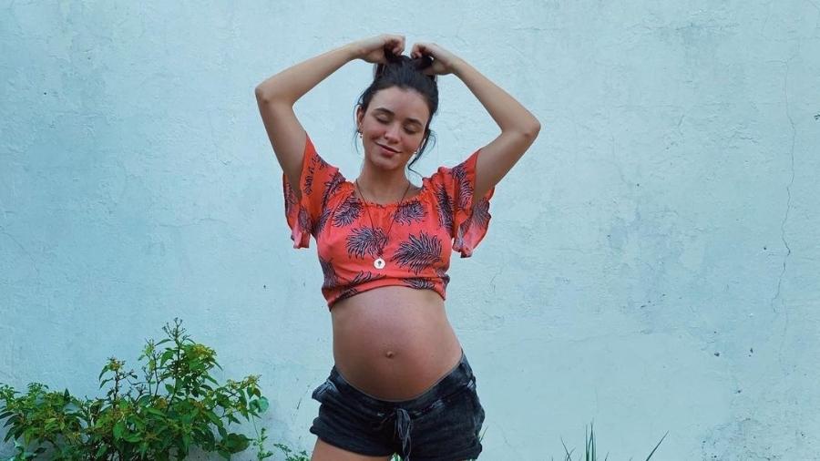 Talita Younan falou sobre gravidez nas redes sociais - Reprodução/Instagram @talitayounann