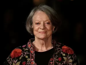 Nunca viu 'Downton Abbey' e não sentiu que atuou em 'Harry Potter': revelações de Maggie Smith