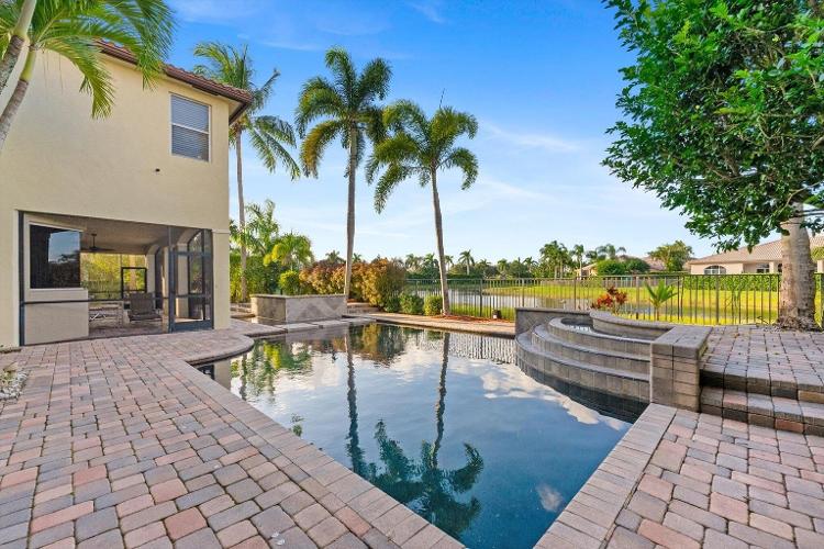 Mansão de Liam Payne na Flórida contava com piscina e muito luxo Mansão de Liam Payne na Flórida contava com piscina e muito luxo