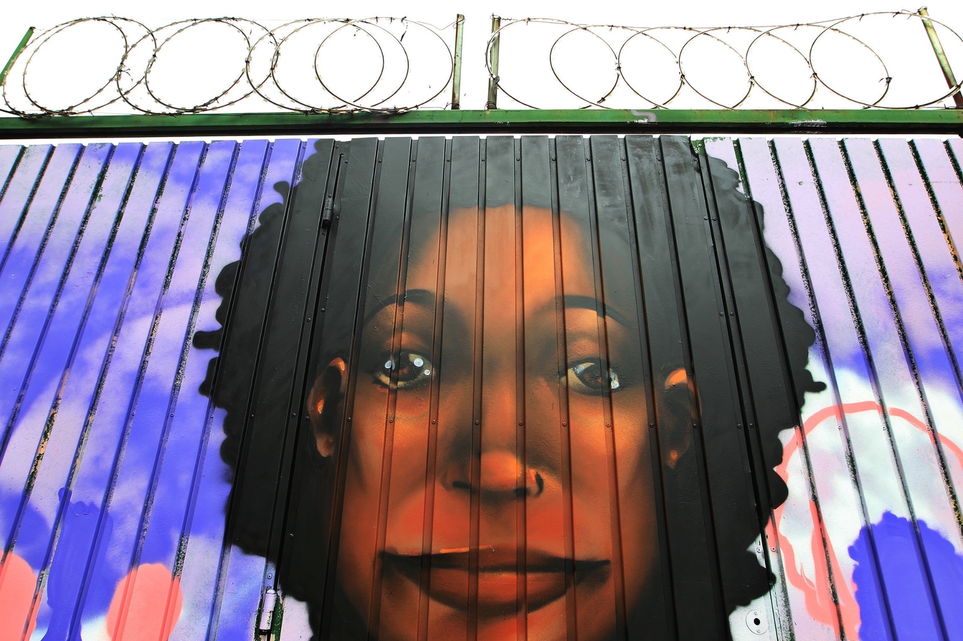 9.ago.2016 - Grafite em homenagem aos dez anos da Lei Maria da Penha é inaugurado no centro de São Paulo - Hélvio Romero/Estadão Conteúdo