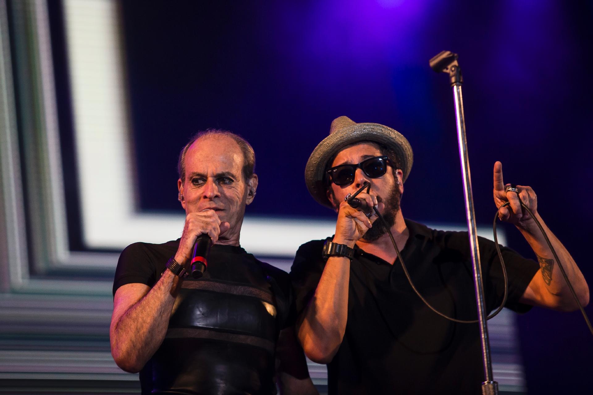 Ney Matogrosso e Jorge Du Peixe, vocalista da Nação Zumbi, se apresentam no Palco Sunset do Rock in Rio 2017 - Bruna Prado/UOL