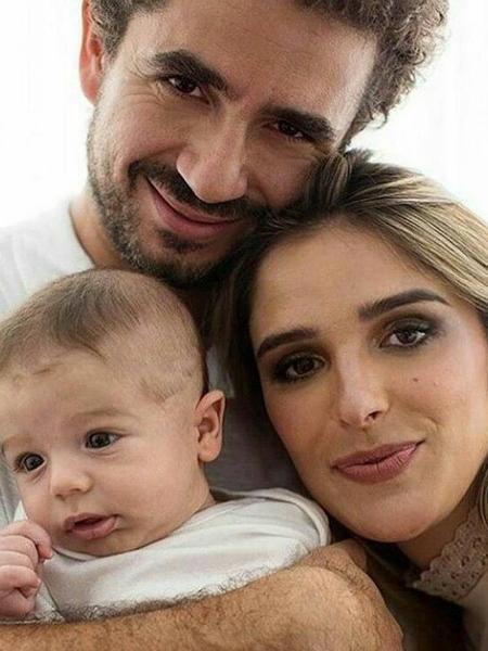 Rafa Brites e Felipe Andreoli estão juntos há 6 anos e são pais do Rocco - Reprodução/Instagram